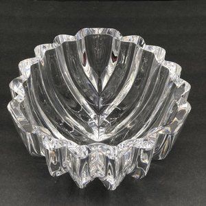 Vintage Signed ORREFORS ISABELLA Clear Crystal Scalloped Bowl - Sweden - 8 1/5"